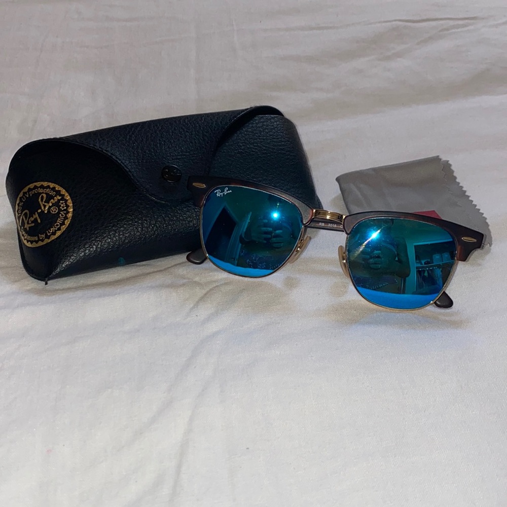 Ray-Ban Sunglasses